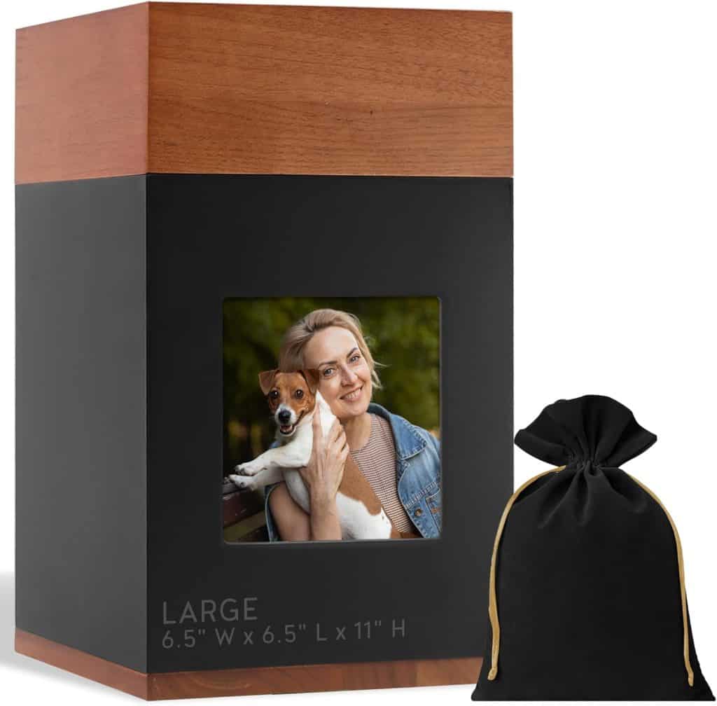 Decorative affordable wood urn