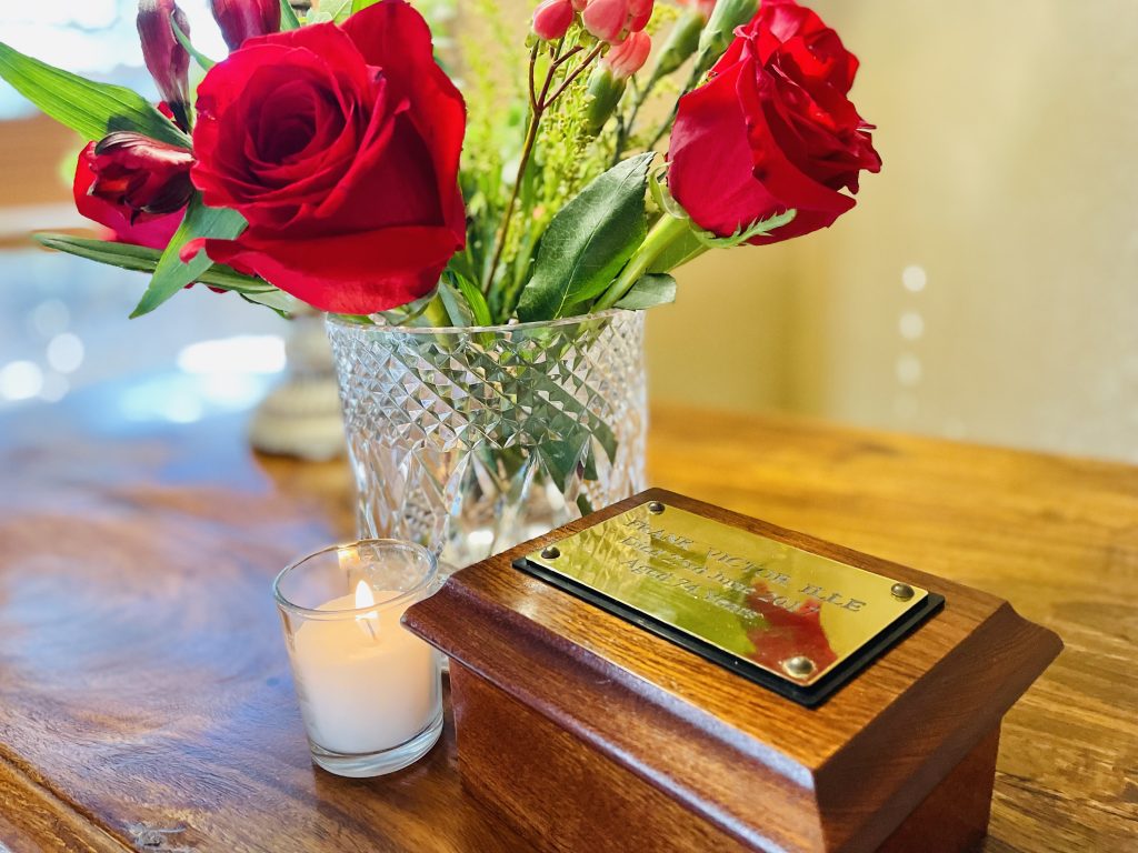 Photo of a wall of remembrance 